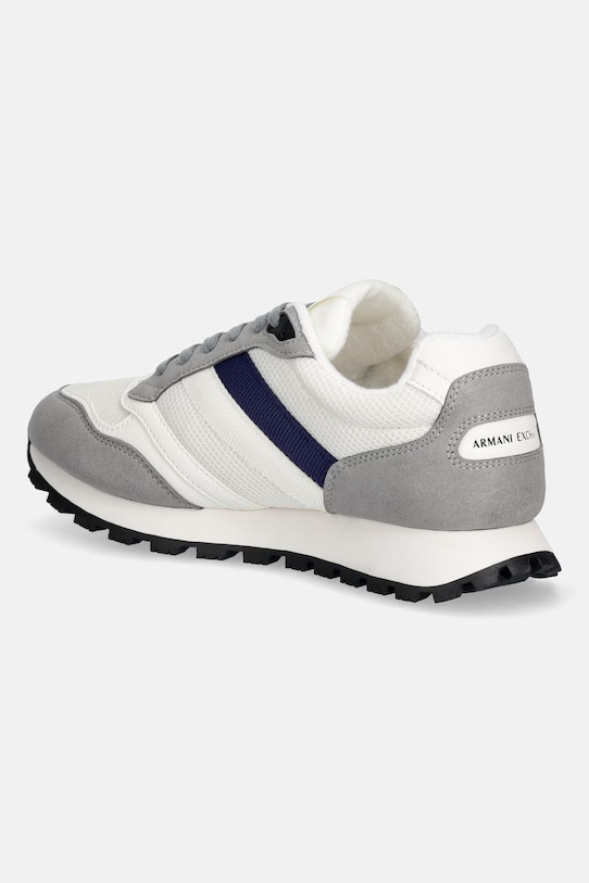 Obuwie Armani Exchange sneakersy męskie XM002690.AF22926.MZ758 beżowy