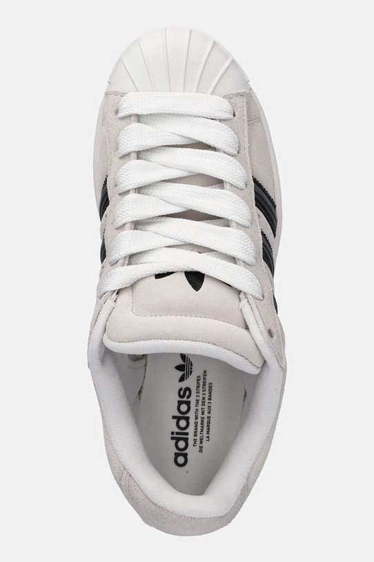 adidas Originals sneakersy zamszowe Superstar ST beżowy KI3511