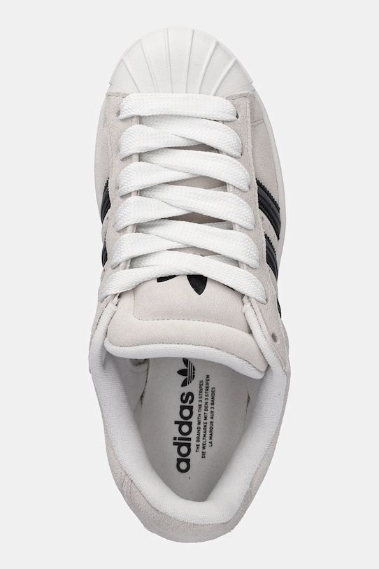 adidas Originals sneakersy zamszowe Superstar ST beżowy KI3511