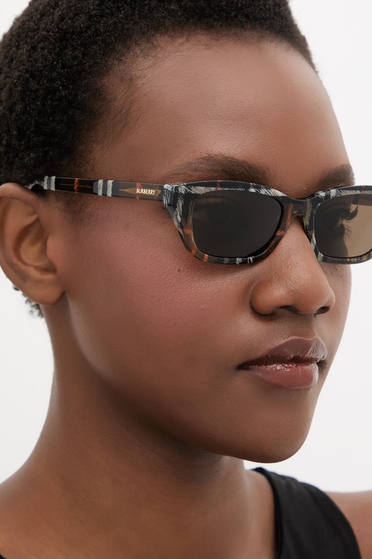 Akcesoria Burberry okulary przeciwsłoneczne damskie 0BE4488 czarny