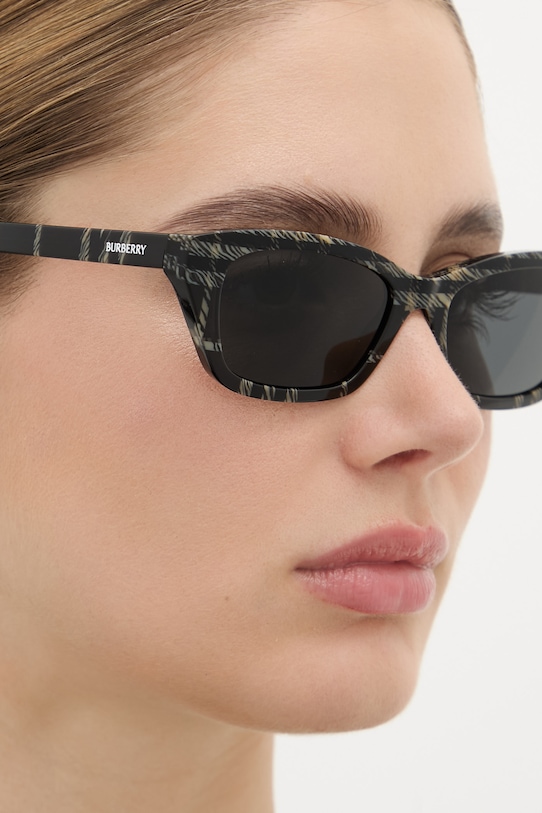 Akcesoria Burberry okulary przeciwsłoneczne damskie 0BE4488 czarny