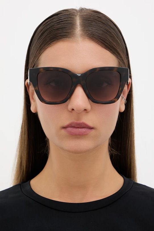 Burberry slnečné okuliare typ mačacieho oka dámske 0BE4489U