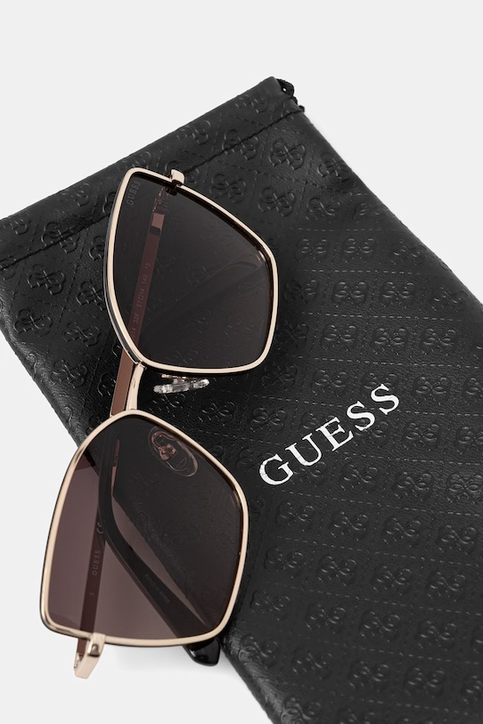 Аксессуары Guess солнцезащитные очки кошачий глаз женские GF00014.5732F золотой