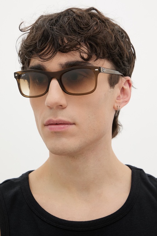 Ray-Ban ochelari de soare 0RB2226 maro SS26