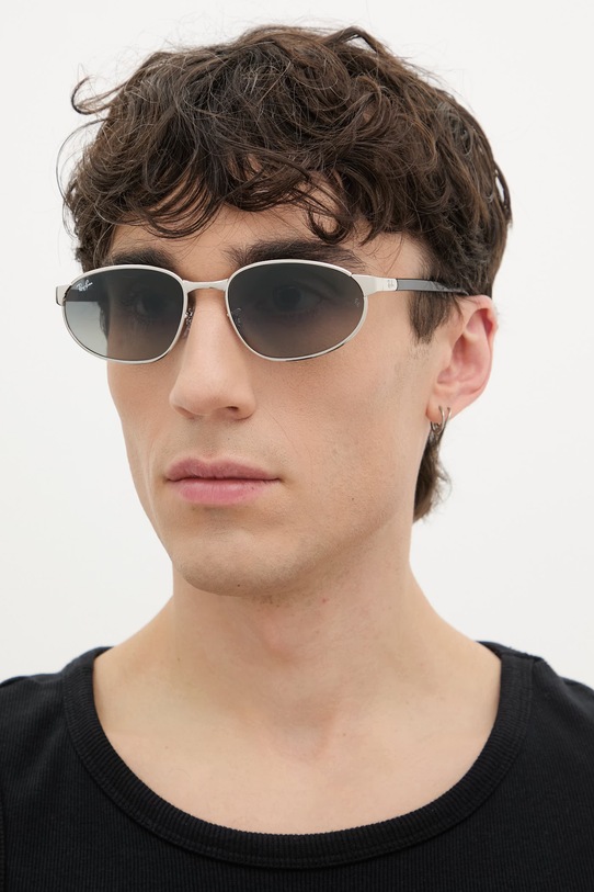Ray-Ban slnečné okuliare 0RB3777 strieborná SS26
