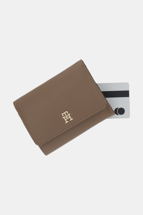 Πορτοφόλι Tommy Hilfiger μπεζ AW0AW18129