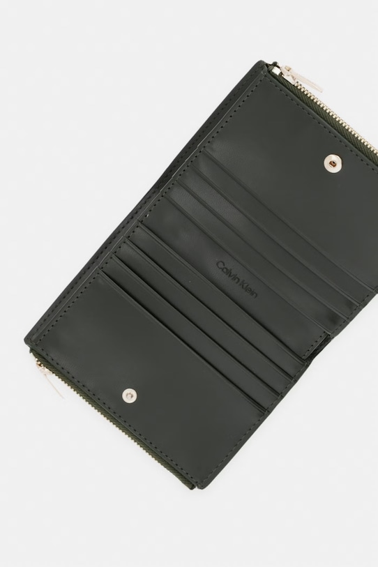 Accesorii Calvin Klein portofel de damă cu imitație de piele LV04F1135G verde