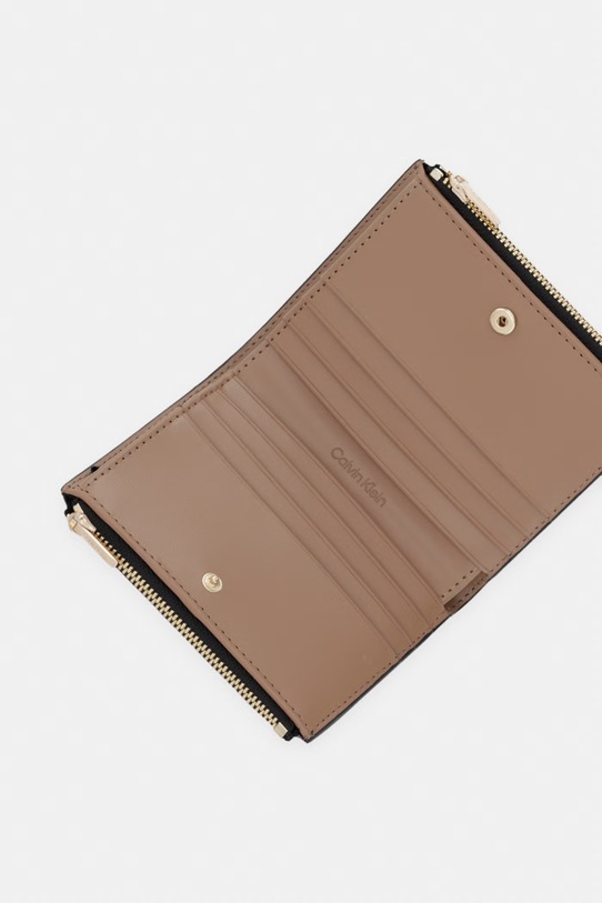 Doplňky Calvin Klein Peněženka dámská z imitace kůže LV04F1135G černá