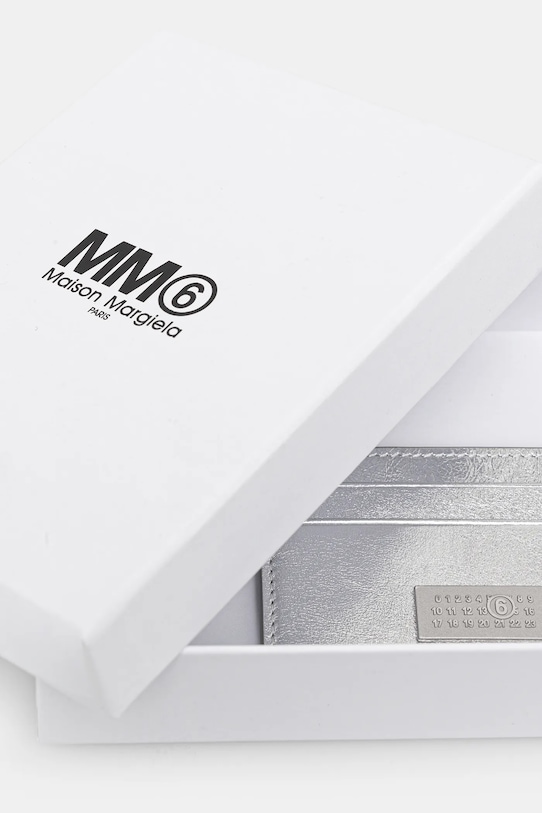 MM6 Maison Margiela etui na karty skórzane szary SA5UI0026.P8874.T9002