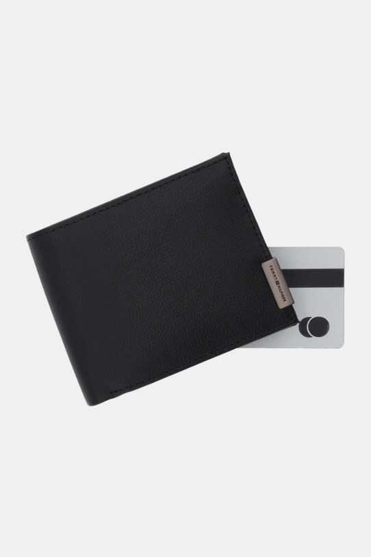 Δερμάτινο πορτοφόλι Tommy Hilfiger μαύρο AM0AM13962