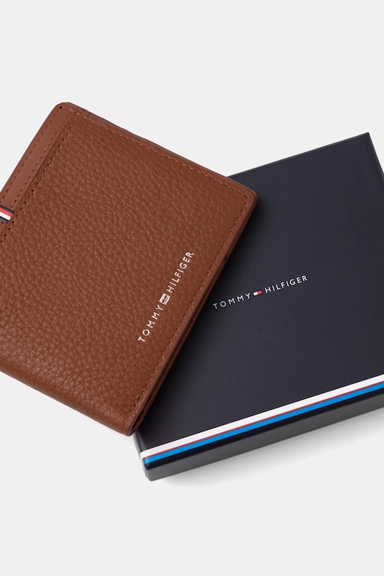 Tommy Hilfiger portfel skórzany brązowy AM0AM13971