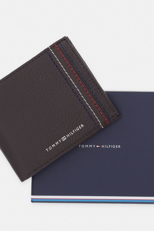 Tommy Hilfiger peňaženka pánska kožená AM0AM14232 hnedá