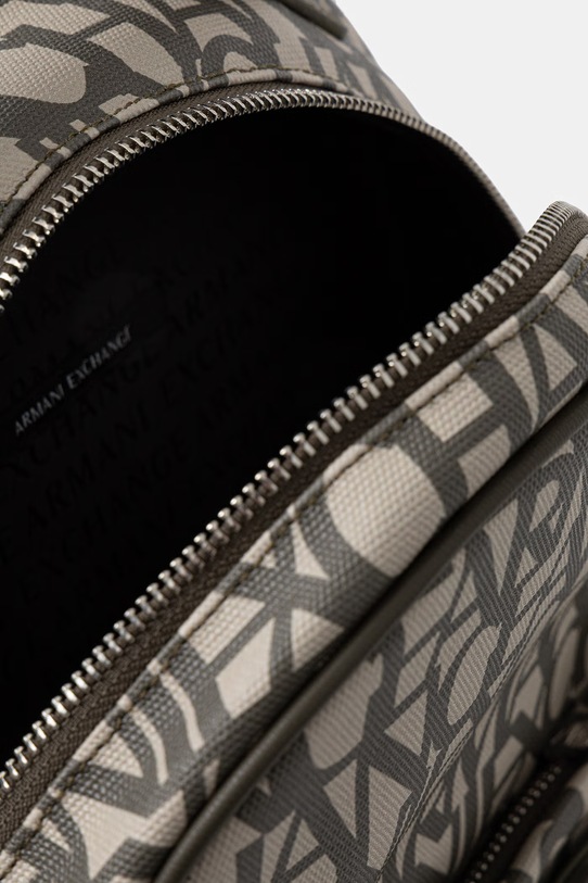 Armani Exchange mestni nahrbtnik ženski iz umetnega usnja 949153.3F742 zelena