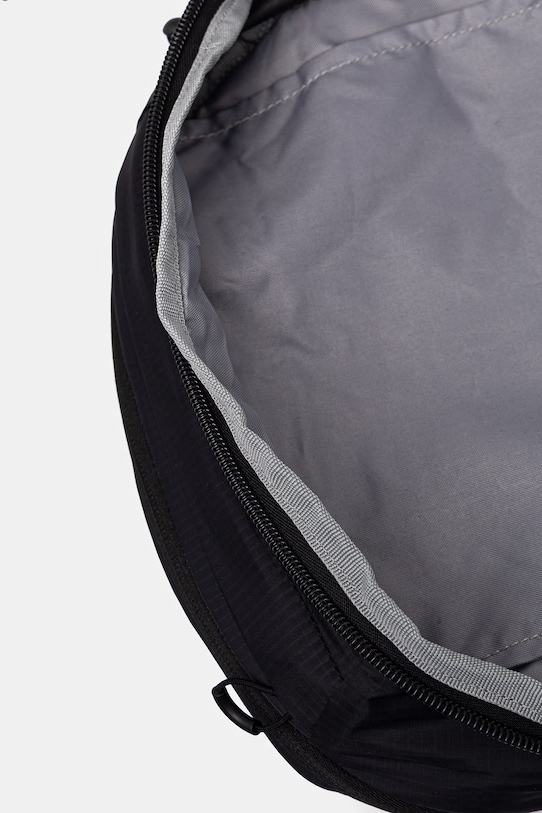 Salomon hátizsák LC2857300 fekete