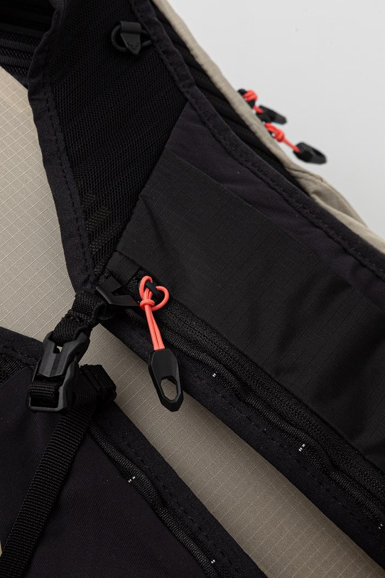 Dynafit plecak trekkingowy TRAVERSE 16 beżowy 08.0000049054