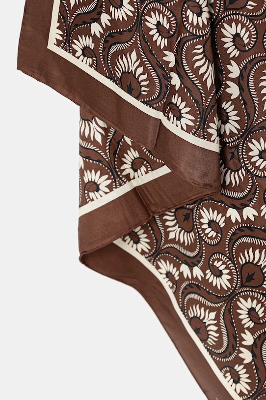 Akcesoria Weekend Max Mara chusta jedwabna AONESTO 2615541144600 brązowy