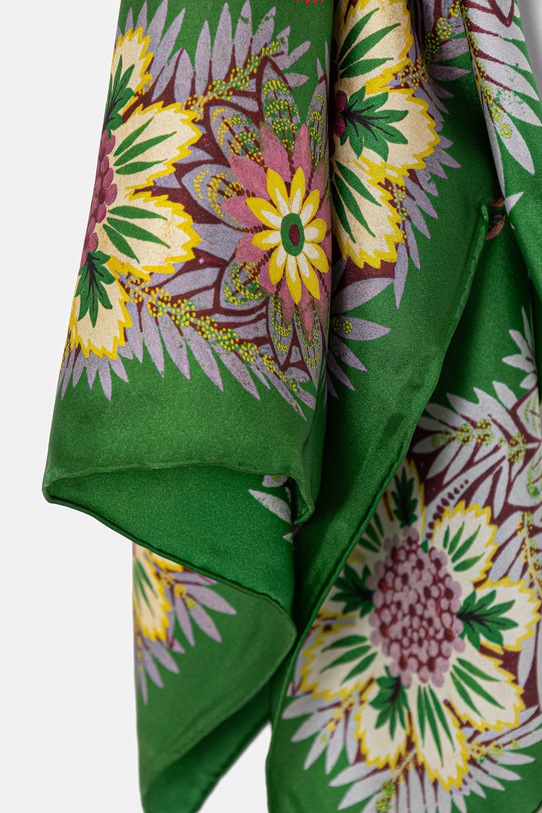 Dodatki Weekend Max Mara svilena ruta ženska AONESTONEW 2615541065600 zelena