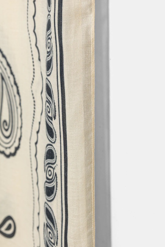 Patrizia Pepe szal z dodatkiem jedwabiu 8F0126.A706 beżowy SS26