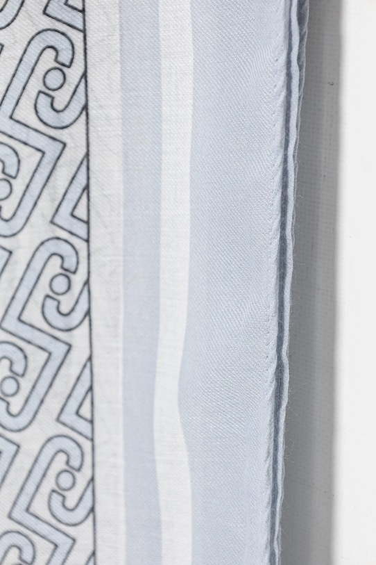 Liu Jo szal 2A6039.T2745 niebieski SS26