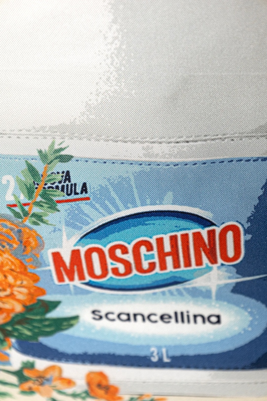 Akcesoria Moschino chusta jedwabna M3378.03549 beżowy
