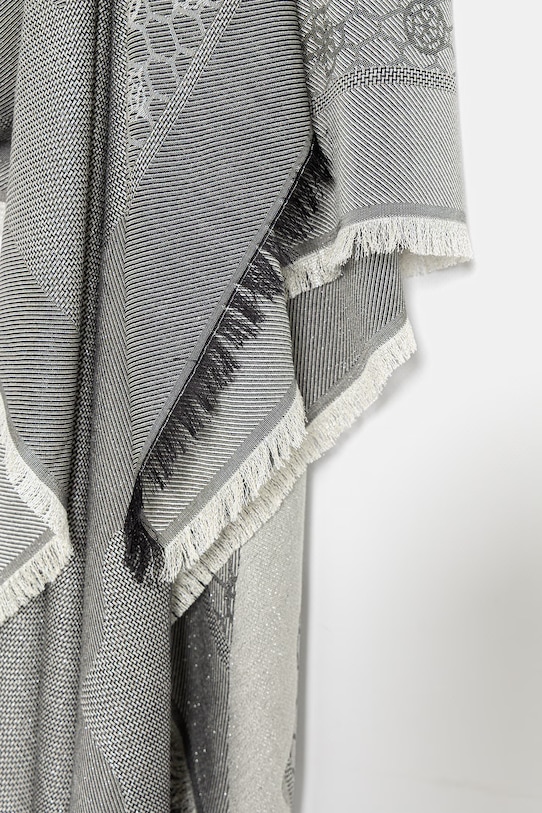 Akcesoria Guess chusta ANISE AW5481.VIS03 czarny