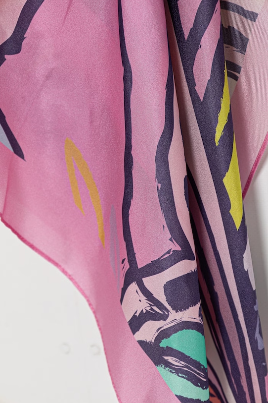 Akcesoria Kurt Geiger London apaszka damska jedwabna 5439753469 różowy