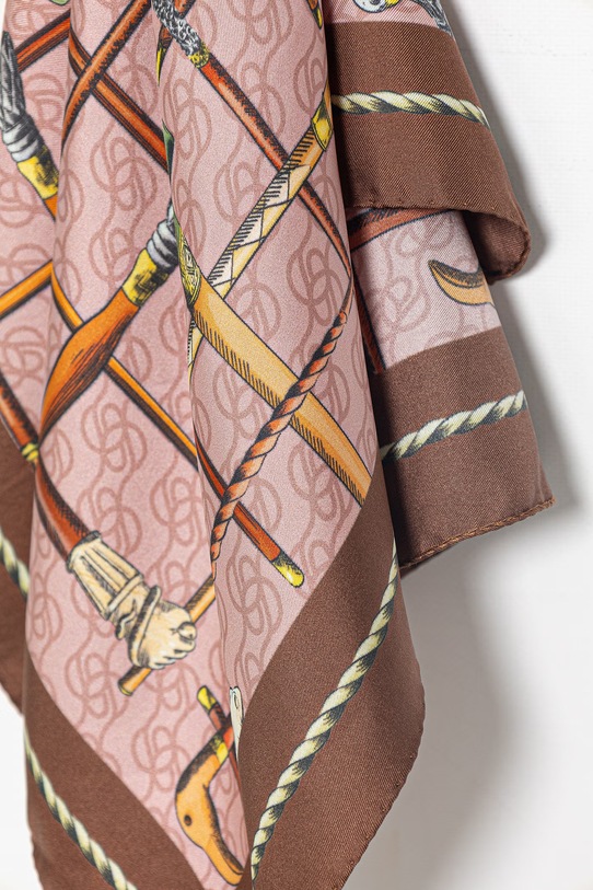 Akcesoria Drôle de Monsieur apaszka damska jedwabna Cannes K.BA026.SE007.OPI różowy