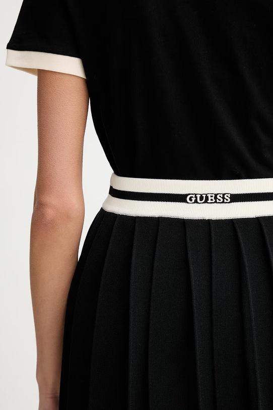 Guess плисирана GABRY черен V6GD04.Z0649