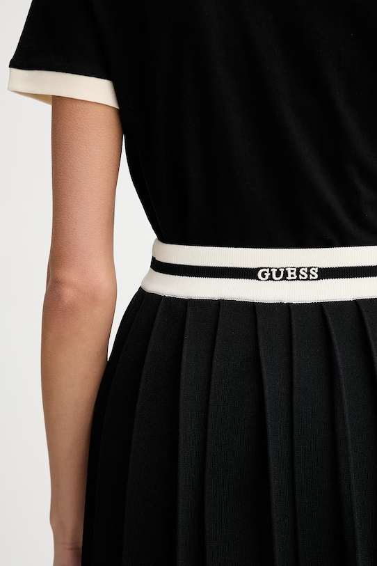 Guess плисирана GABRY черен V6GD04.Z0649