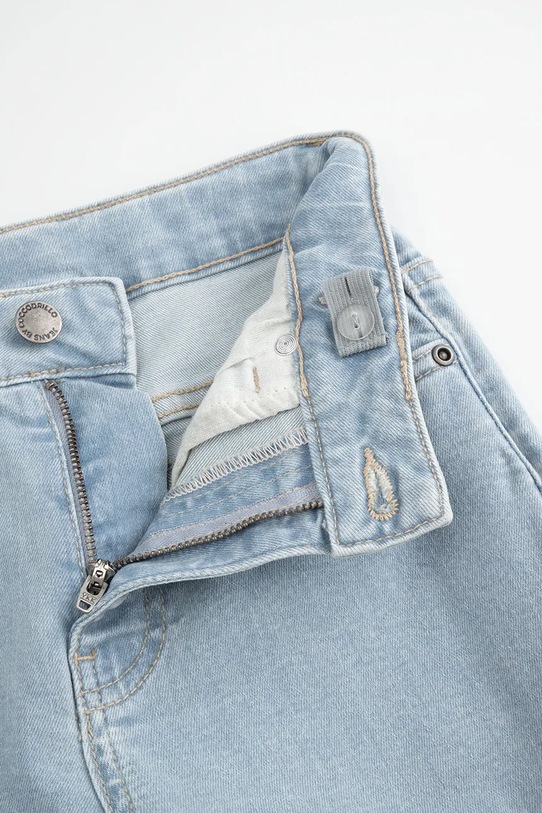 Chłopiec Coccodrillo jeansy wide leg dziecięce WC6123106CJG niebieski