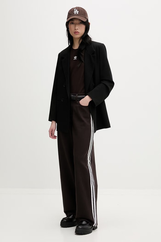 adidas Originals Firebird jeansy damskie KD2934 brązowy SS26