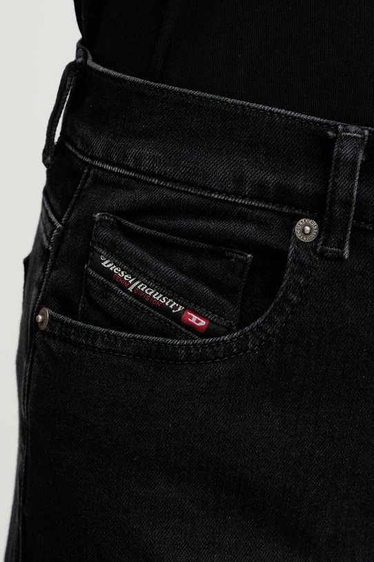 Diesel jeansy 1979 D-AKEMI L.32 czarny A03624.09N89