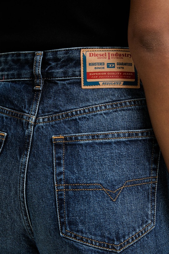 Diesel jeansy 1971 D-SENT L.32 granatowy A19869.09I27