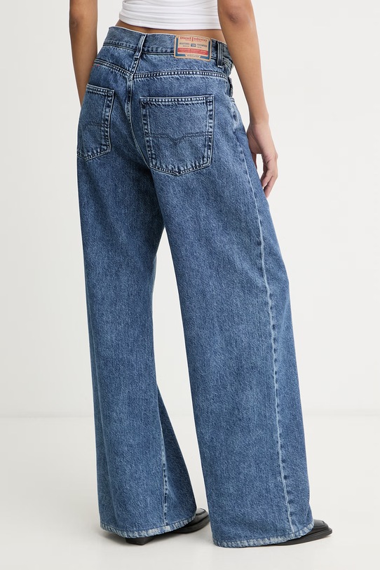 Odzież Diesel jeansy wide leg damskie 1996 D-SIRE-S4 L.32 A21717.0ADCD niebieski