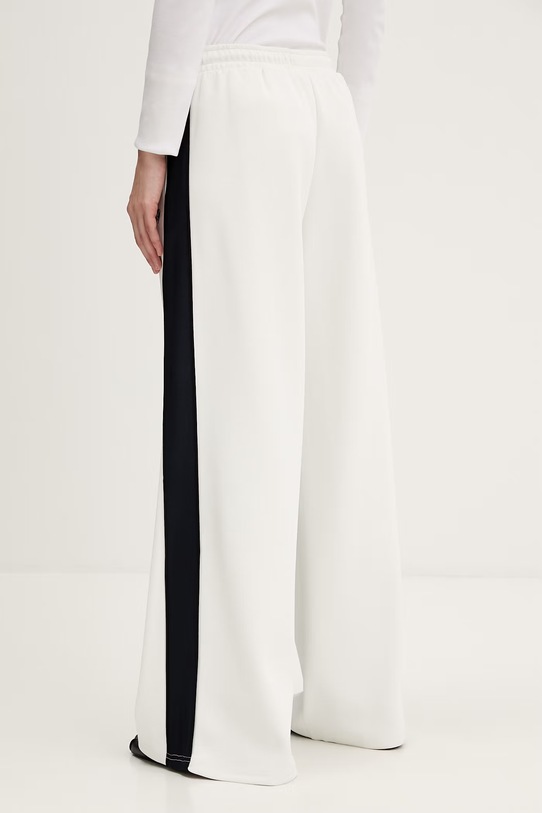 Ρούχα Guess Jeans Παντελόνι επίσημο Γυναικείο W6GBB6.KB212 λευκό