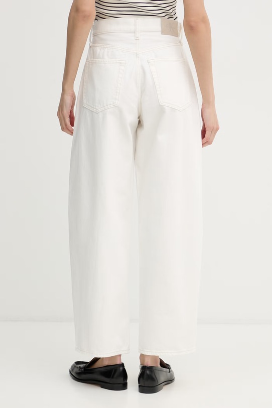 Odzież Calvin Klein Jeans jeansy barrel damskie LV047F463G beżowy