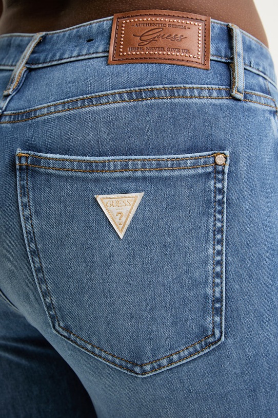 Guess jeansy flare damskie niebieski W6GA0L.D0725