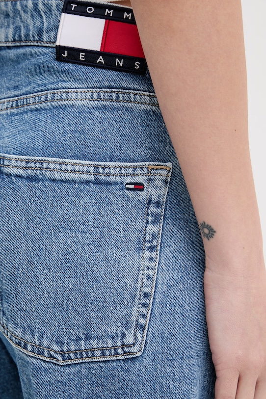 Tommy Jeans jeansy barrel damskie niebieski DW0DW22676