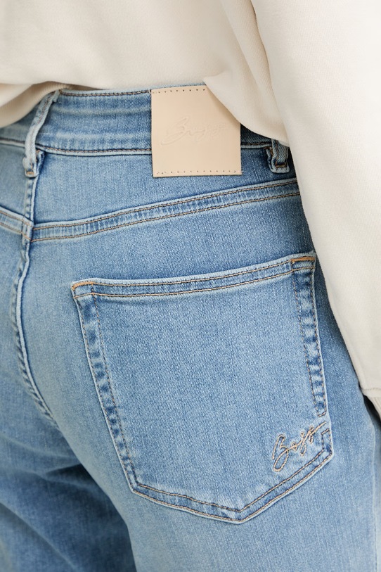 BOSS Orange slim fit traperice za žene C JACKIE MR 11.0 plava 50568419