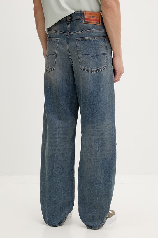 Odzież Diesel jeansy relaxed fit męskie 2001 D-MACRO L.32 A11598.09N27 niebieski