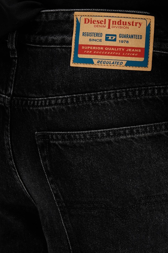 Diesel jeansy 2001 D-MACRO L.32 czarny A11598.09P09