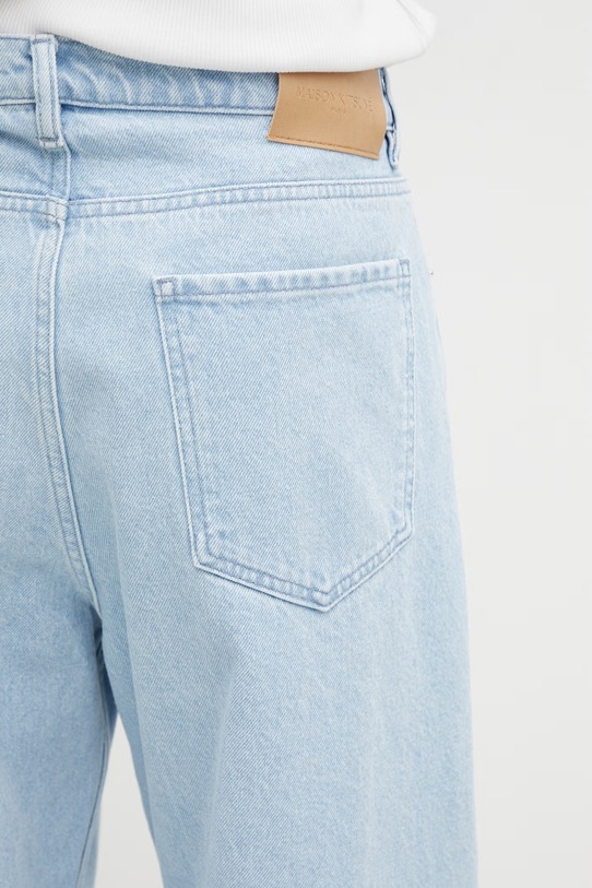 Maison Kitsuné jeansy regular męskie niebieski QM01102WD4022