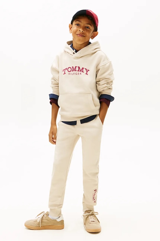 Chłopiec Tommy Hilfiger spodnie dresowe dziecięce KB0KB10167.104.122.PPY2 beżowy