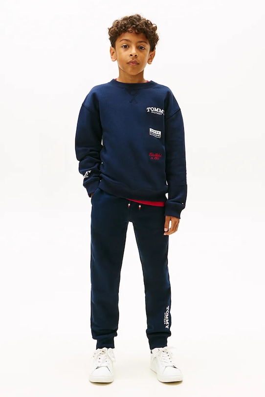 Chłopiec Tommy Hilfiger spodnie dresowe dziecięce KB0KB10167.104.122.PPY2 granatowy
