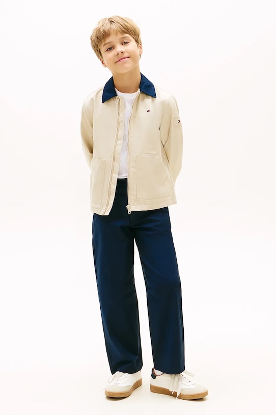 Chłopiec Tommy Hilfiger spodnie chinos dziecięce bawełniane KB0KB10199.104.122.PPY2 granatowy