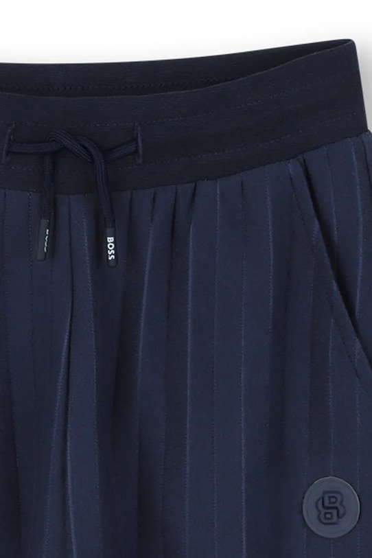 Dětské tepláky BOSS námořnická modř J53170.102.108