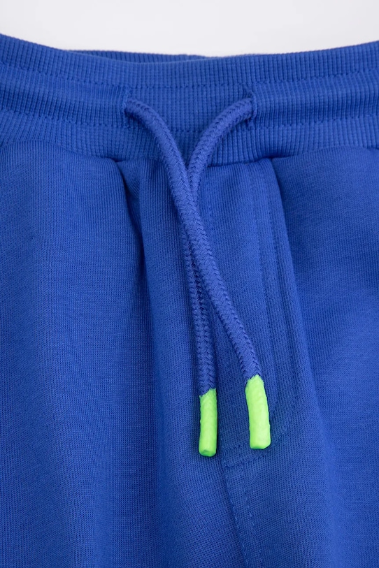 Момче Детски памучен панталон Coccodrillo WC6120103VBA син