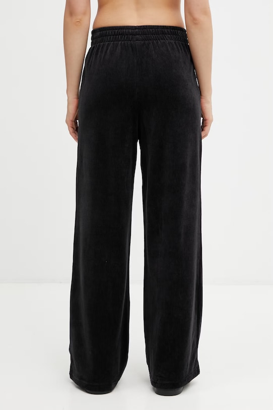 Abbigliamento adidas Originals Essentials pantaloni da tuta da donna KE1113 nero