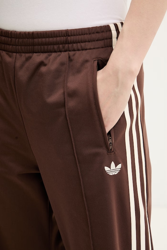 adidas Originals spodnie dresowe Firebird brązowy KG3706