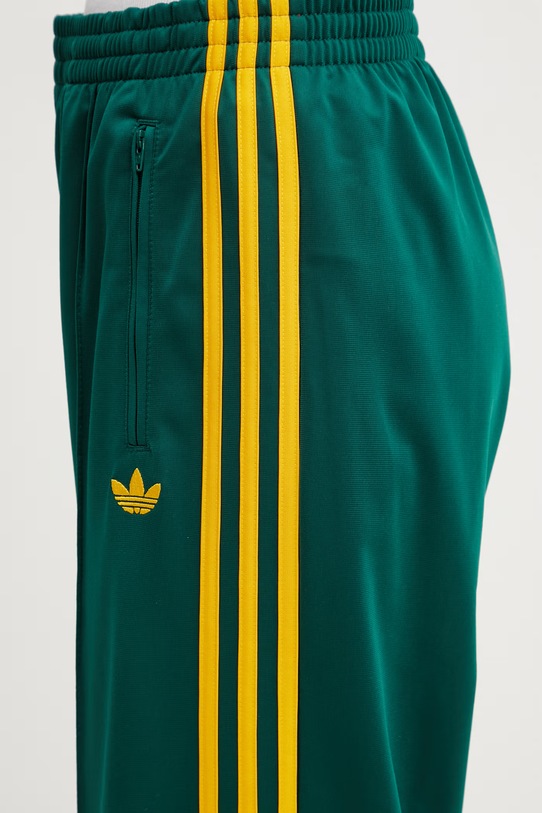 adidas Originals pantaloni tuta Firebird verde KG3707